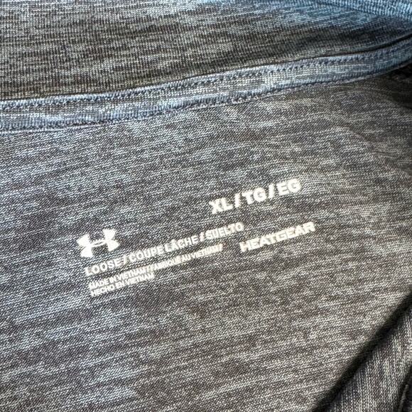 UNDER ARMOUR Men’s Charcoal Gray ‘Faith Lutheran’ Long Sleeve 1/4 Zip Pullover - Picture 3 of 6